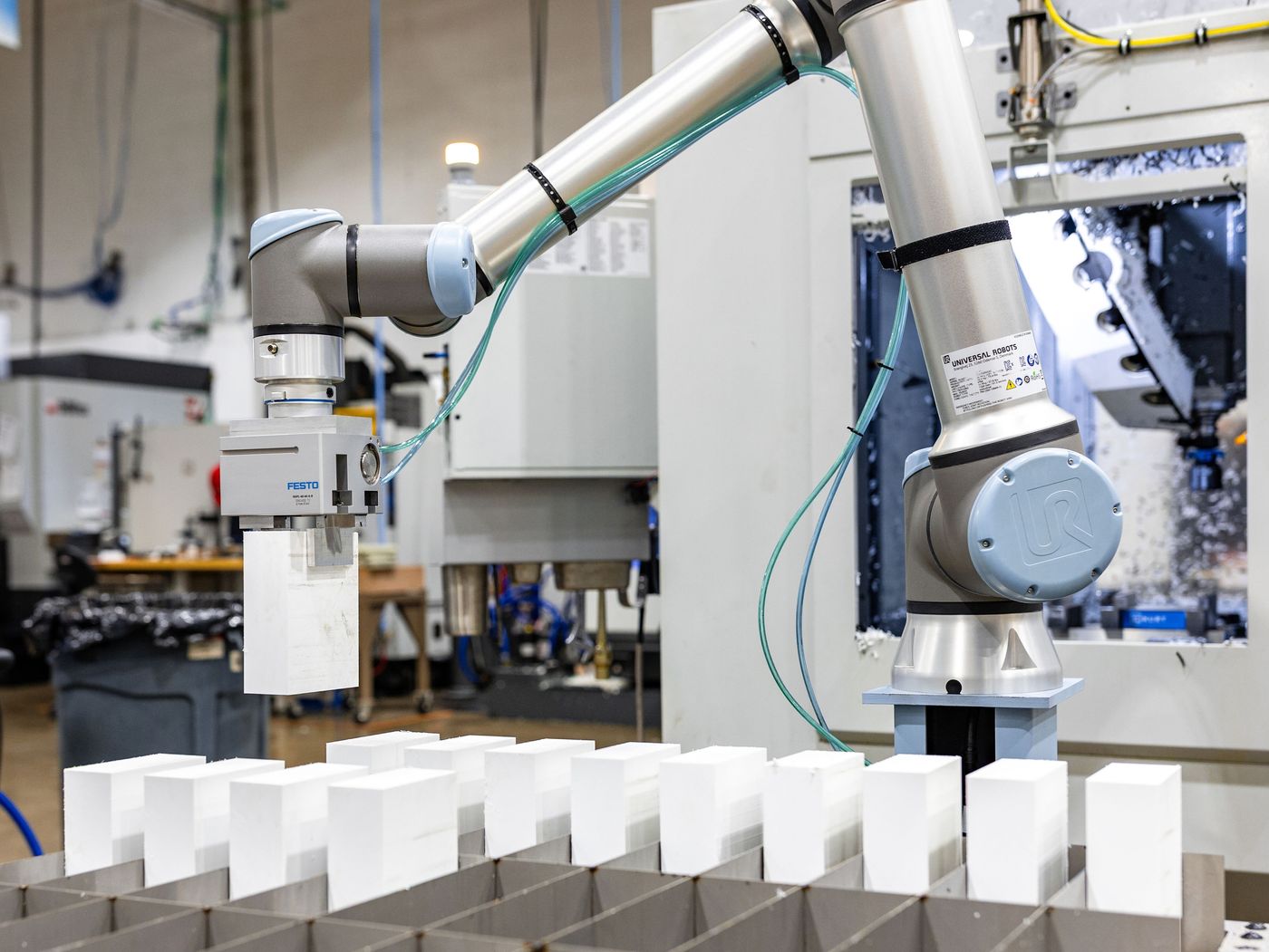 Automation and AI in High-Mix/Low-Volume Manufacturing 