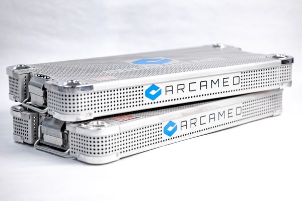 Weight-Reduced Aluminum Medical Cases and Trays from Arcamed