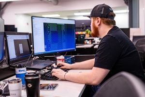 High-Precision AI-Assisted CAD/CAM Programming